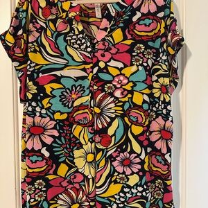 Dear Scarlett Size 2X Women’s Top